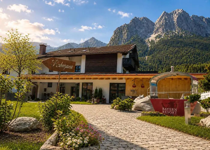 Bayern Resort Hotel - Adults Only - Mit Zugspitzblick - Eibsee-Naehe - Wellnessbereich - Naturpool Im Sommer